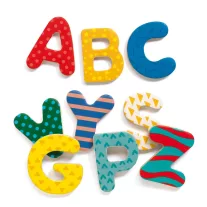   Djeco Mágneses betűkészlet - Nagybetűk - 38 fancy letters